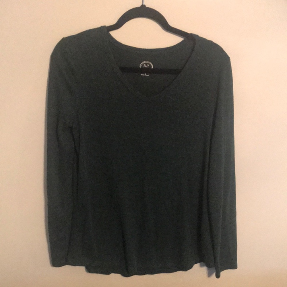 Dark green long sleeve shirt